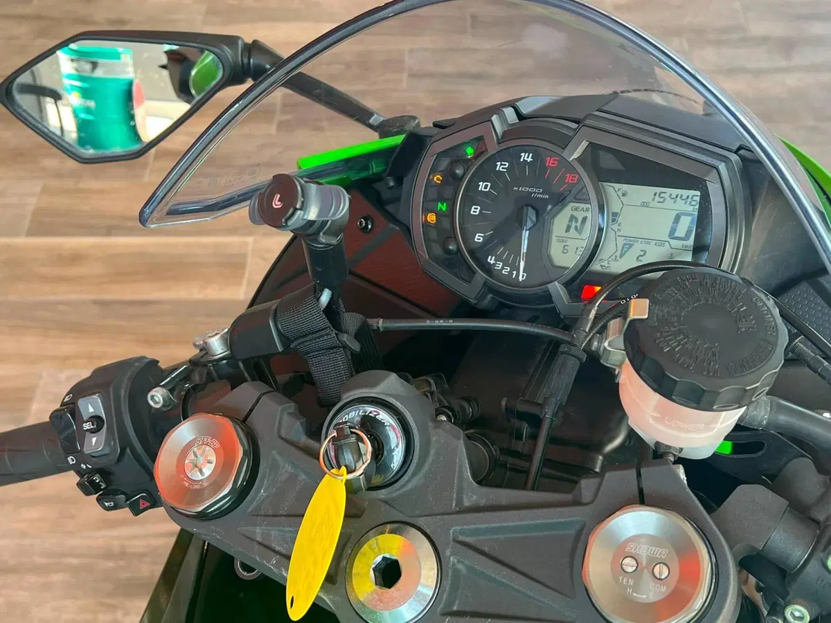 Kawasaki Ninja 636 ZX-6R KRT (2019 - 20) (9)