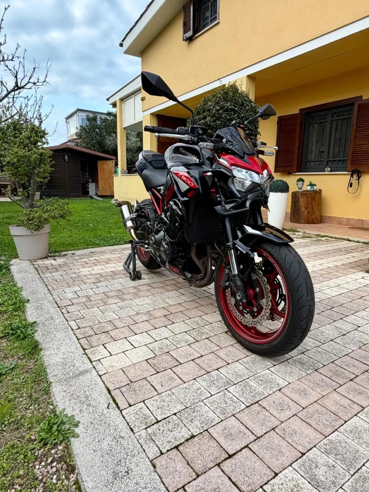 Kawasaki Z 900 (2021 - 24) (10)
