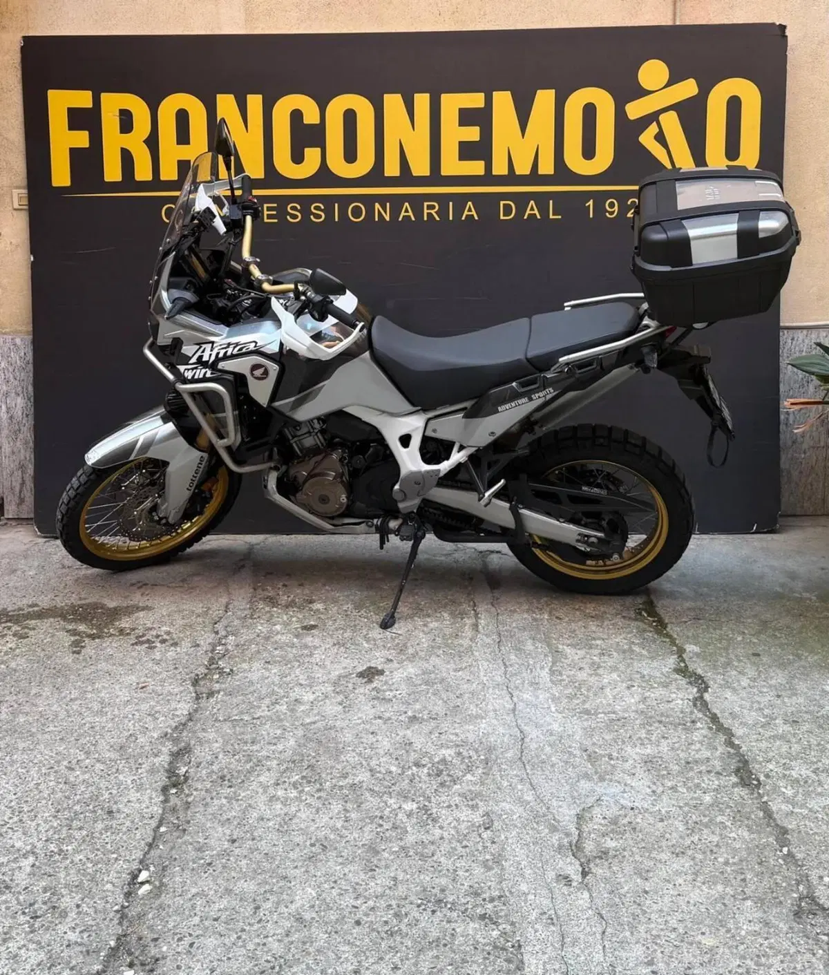 Honda Africa Twin CRF 1000L Adventure Sports DCT (2018 - 19) (2)