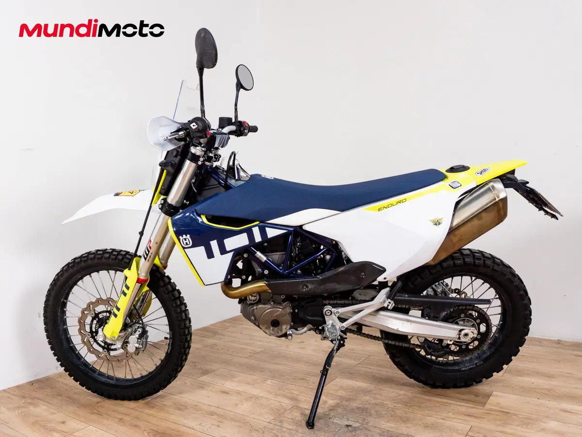 Husqvarna 701 Enduro (2016) (6)