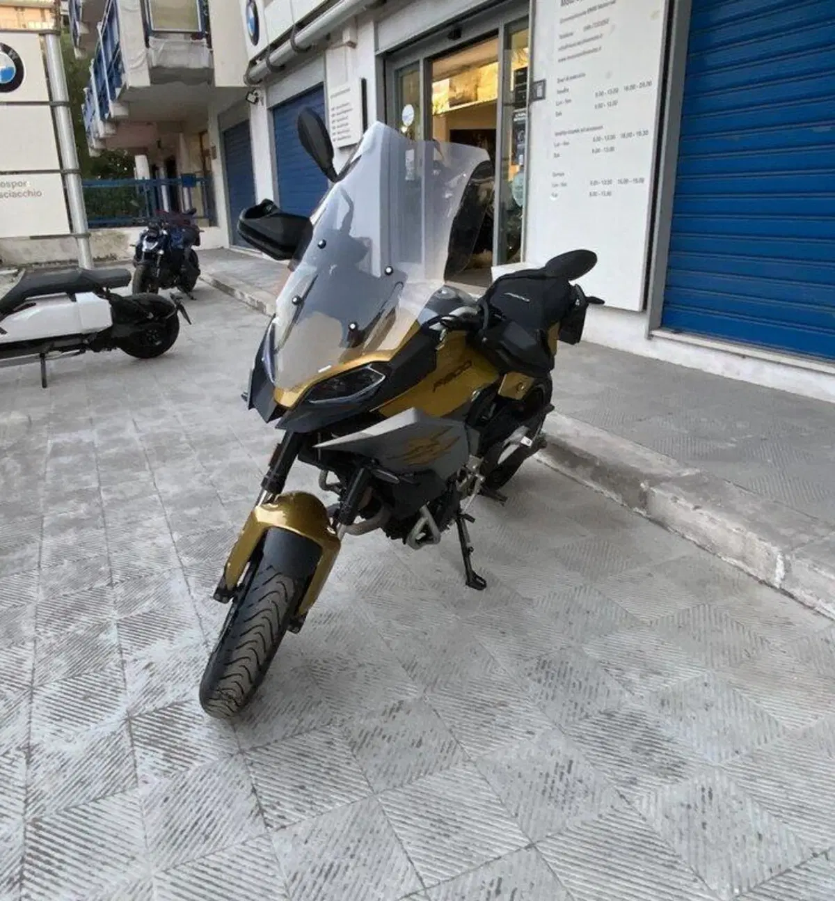 Bmw F 900 XR (2020 - 24) (3)