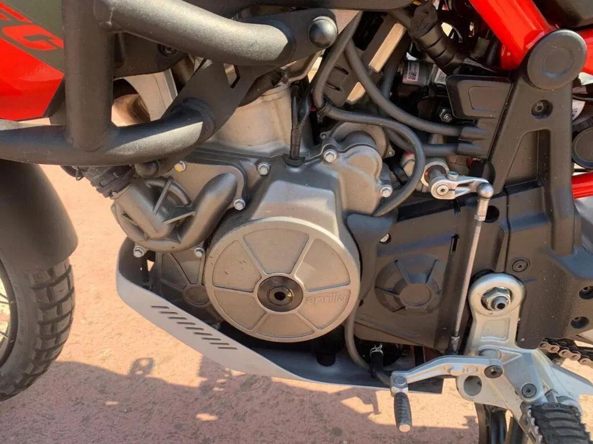 Aprilia Tuareg 660 (2025 - 26) (10)
