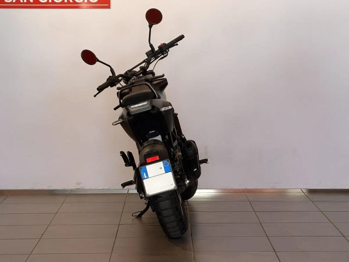 Husqvarna Svartpilen 125 (2024 - 26) (4)