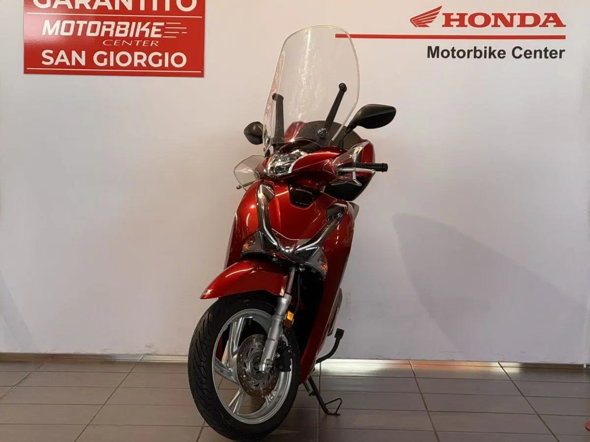 Honda SH 150i (2017 - 19) (2)