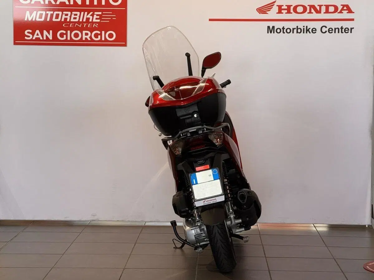 Honda SH 150i (2017 - 19) (4)