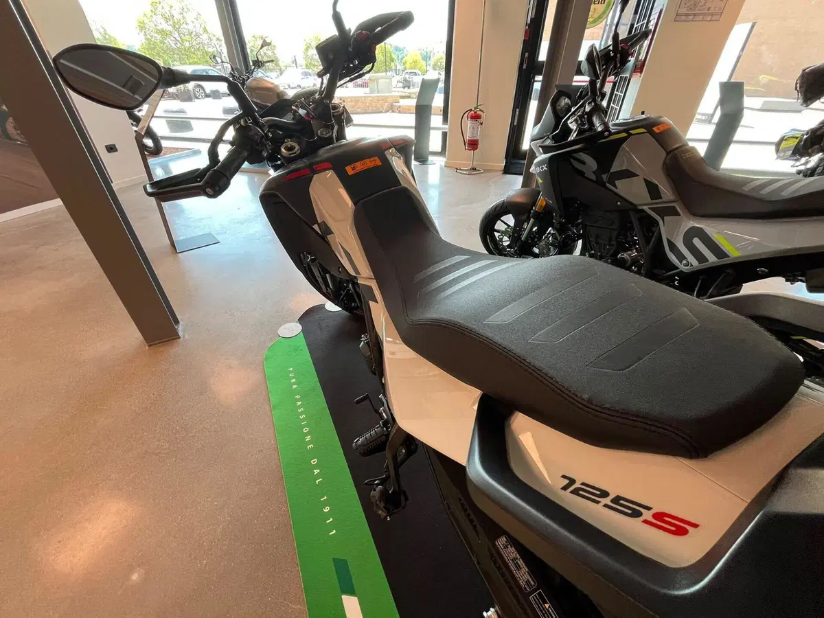 Benelli BKX 125 S (2026) (6)
