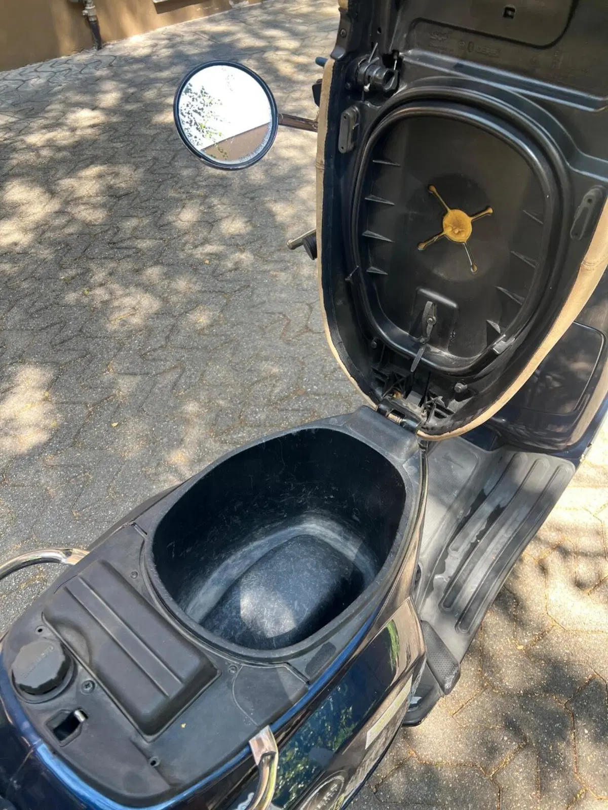 Vespa LX 150 i.e. (2009 - 12) (7)