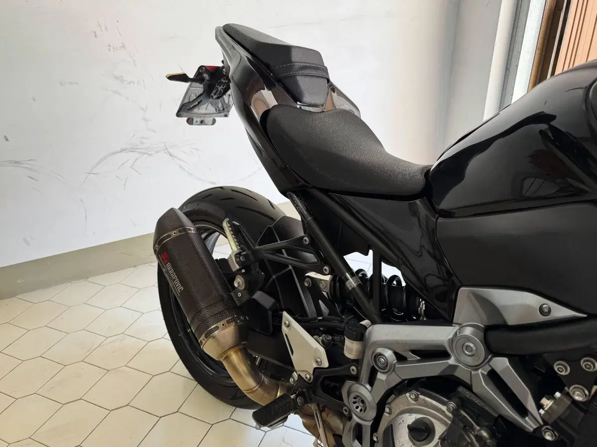 Kawasaki Z 900 Performance (2019) (8)