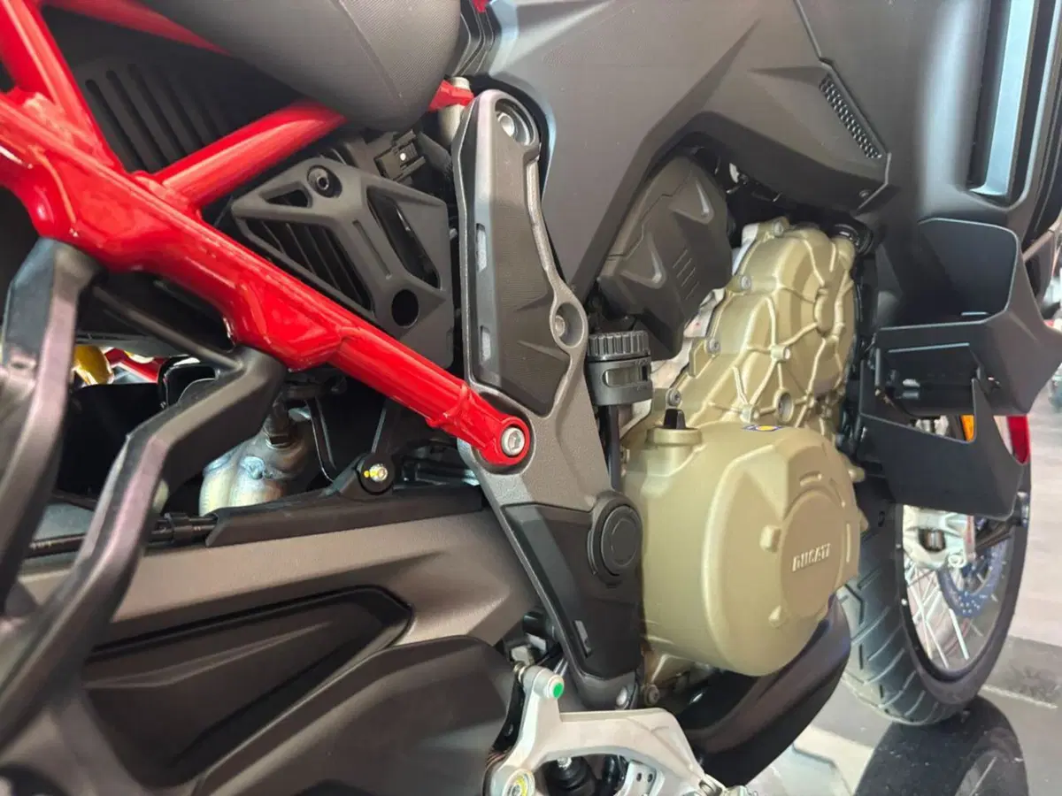 Ducati Multistrada V4 S (2025 - 26) (7)