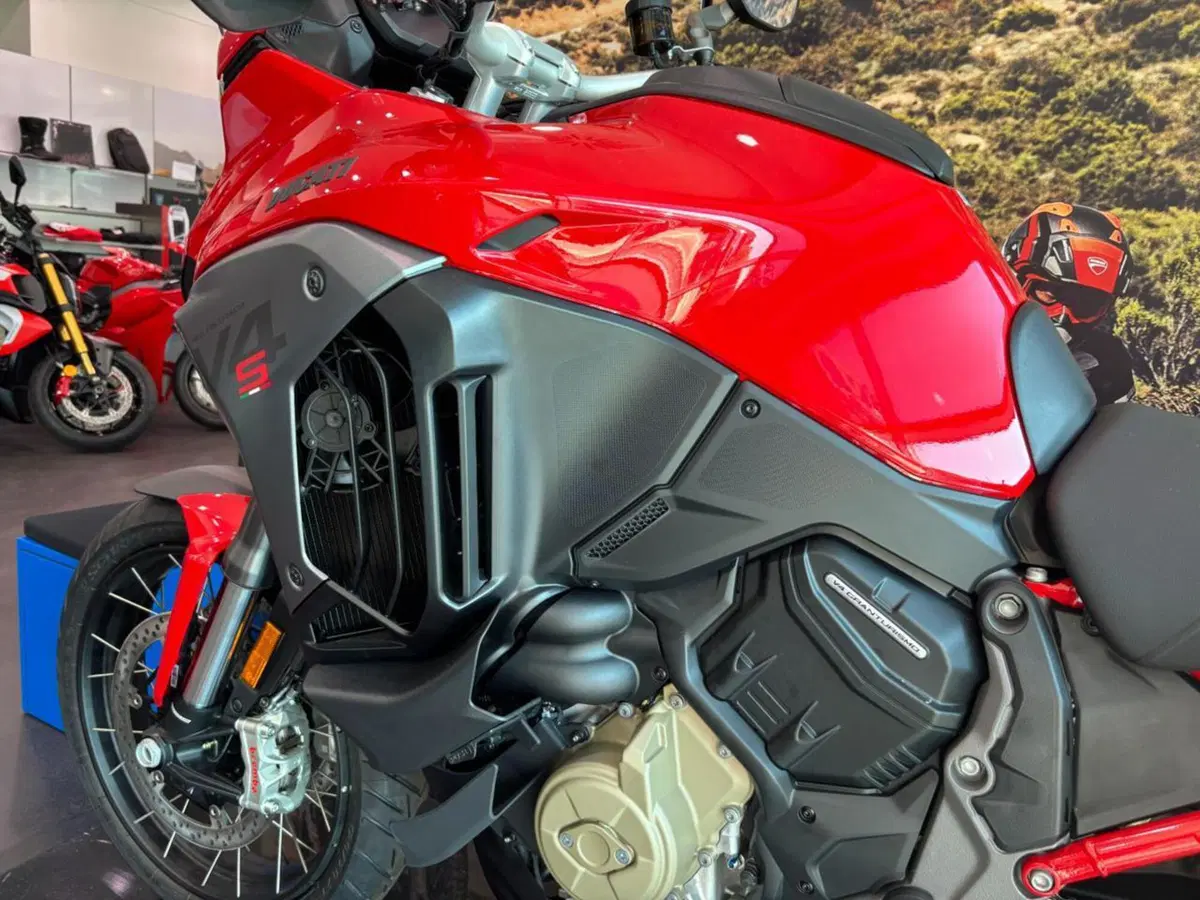 Ducati Multistrada V4 S (2025 - 26) (9)