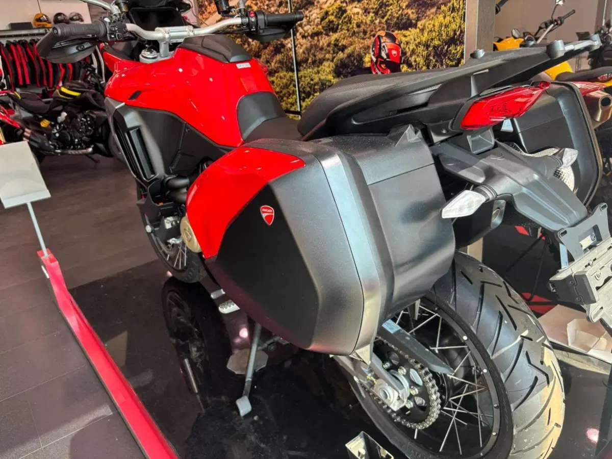 Ducati Multistrada V4 S (2025 - 26) (4)