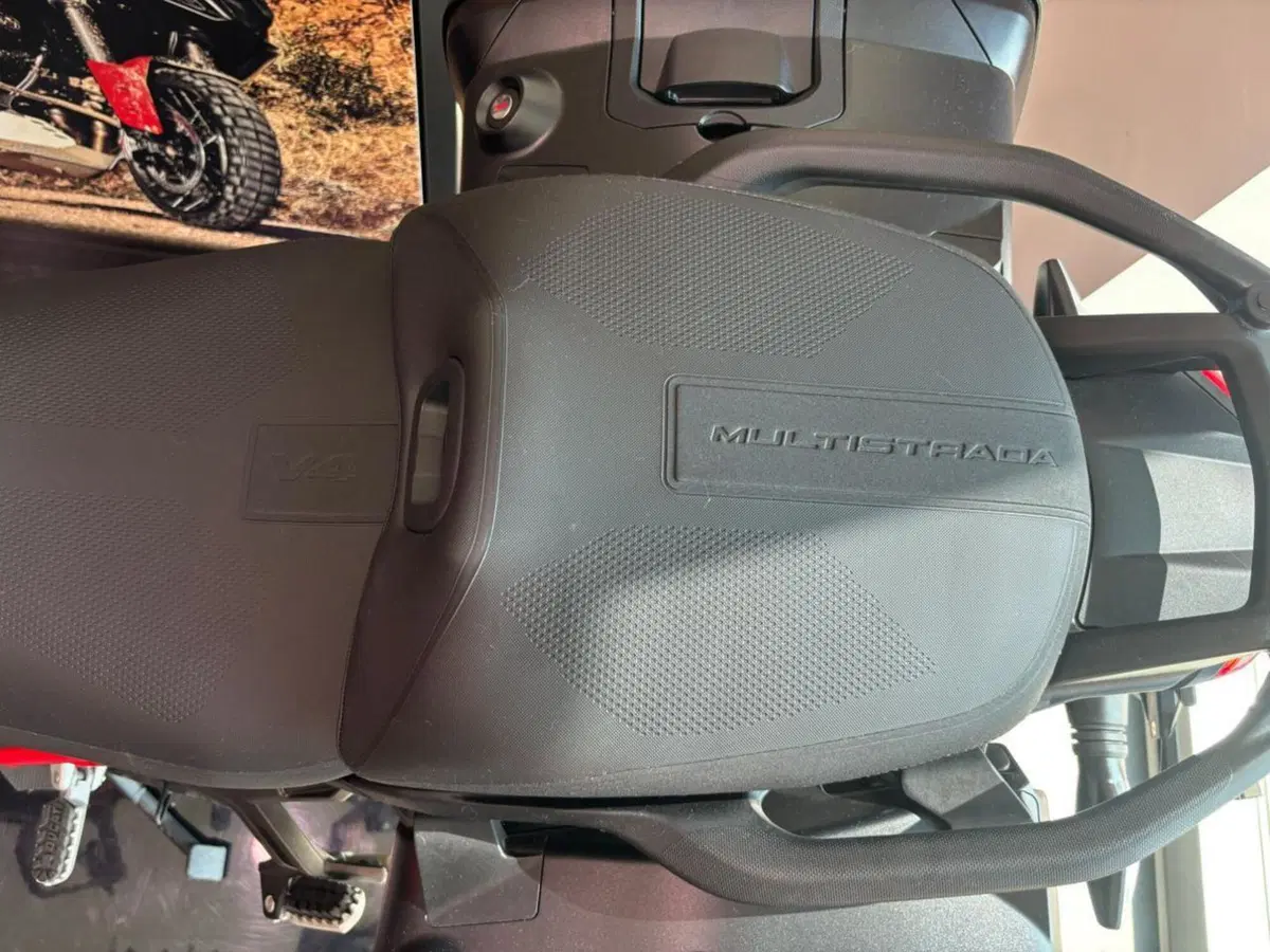 Ducati Multistrada V4 S (2025 - 26) (10)