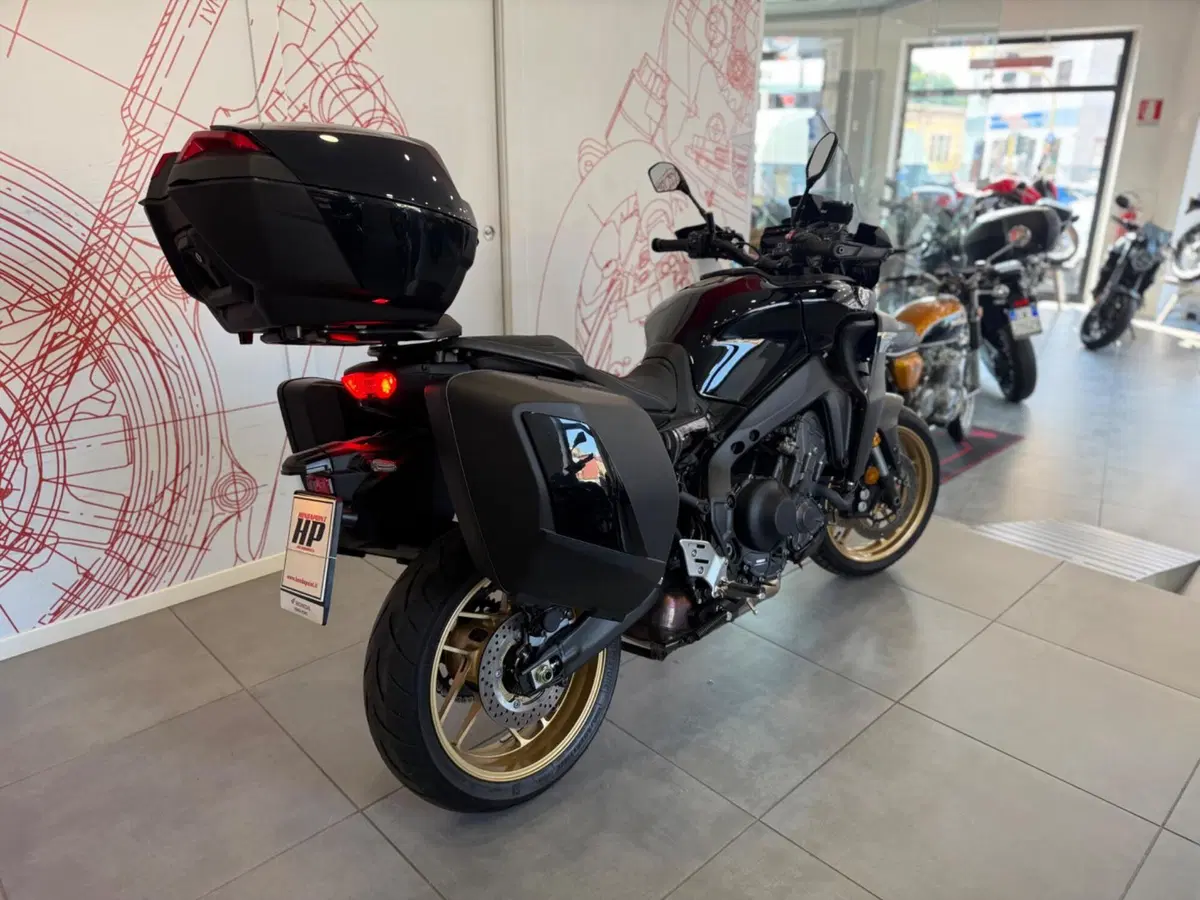 Yamaha Tracer 9 GT (2021 - 24) (3)
