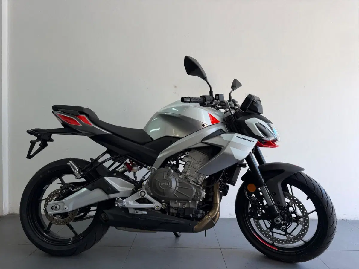 Aprilia Tuono 457 (2025 - 26)
