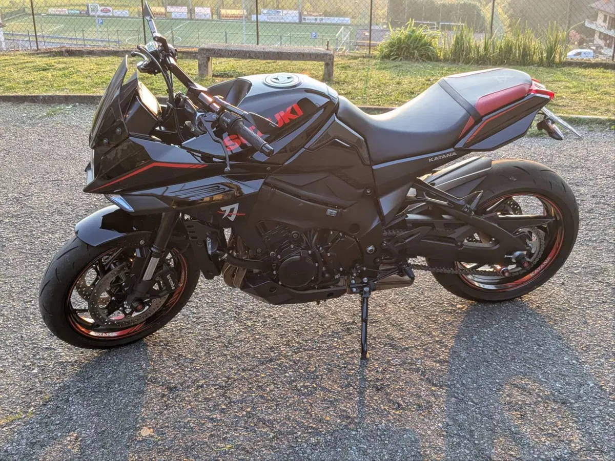Suzuki Katana 1000 Jindachi (2019 - 20)