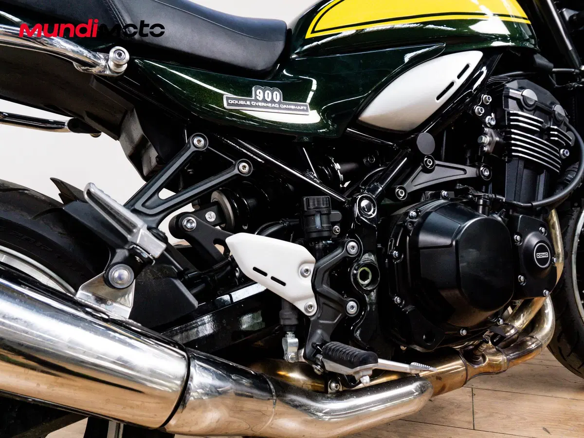 Kawasaki Z 900 RS (2021) (4)