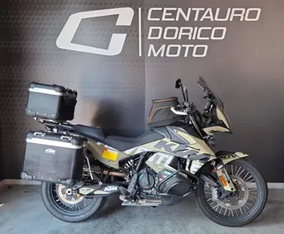 KTM 890 Adventure (2022) usata