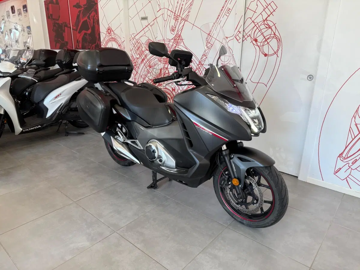 Honda Integra 750 DCT Sport (2018 - 20) (2)