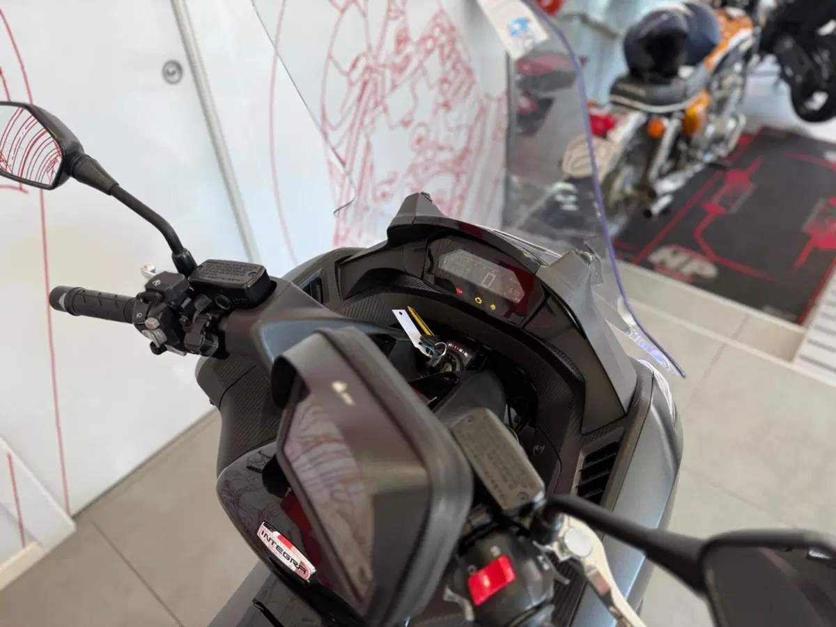 Honda Integra 750 DCT Sport (2018 - 20) (8)