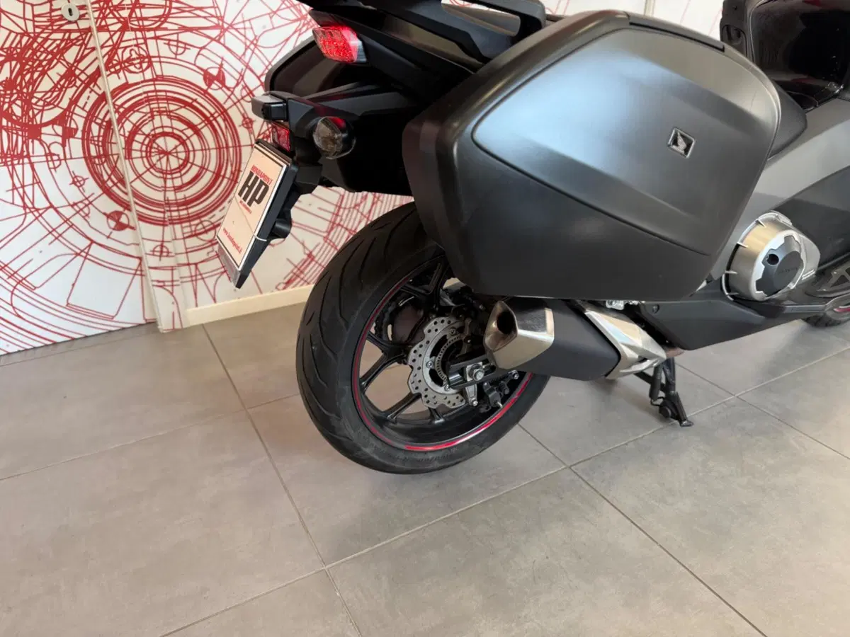 Honda Integra 750 DCT Sport (2018 - 20) (11)