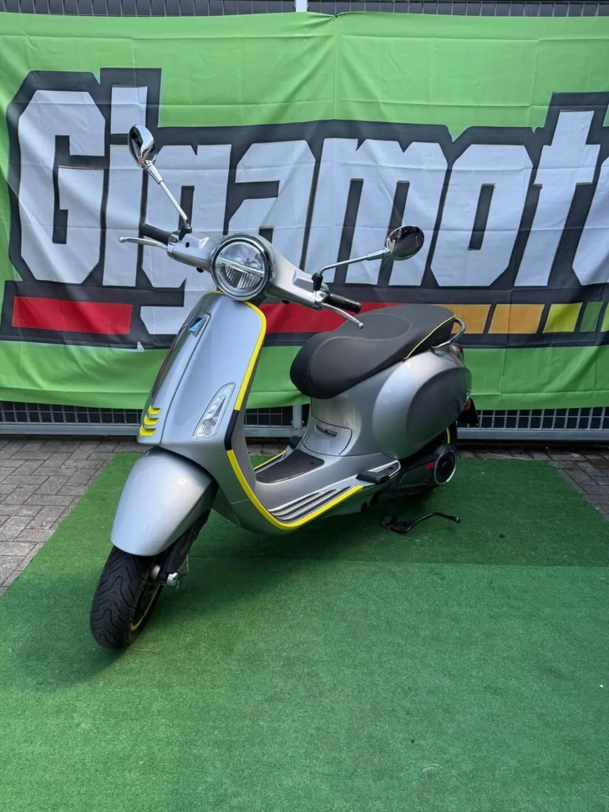 Vespa Vespa Elettrica 70 (2020 - 24) (3)