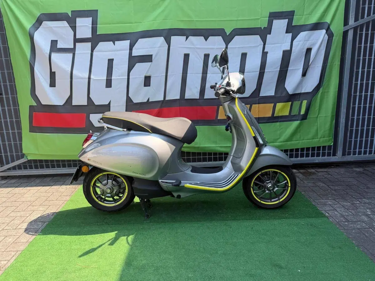 Vespa Vespa Elettrica 70 (2020 - 24)