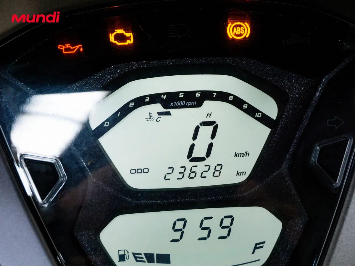Kymco Agility 300 + (2020) (12)
