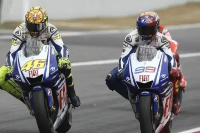 MotoGP. Jorge Lorenzo: &ldquo;Ci ho provato, ma non riuscivo a frenare come Valentino. Ho le mani piccole&rdquo;