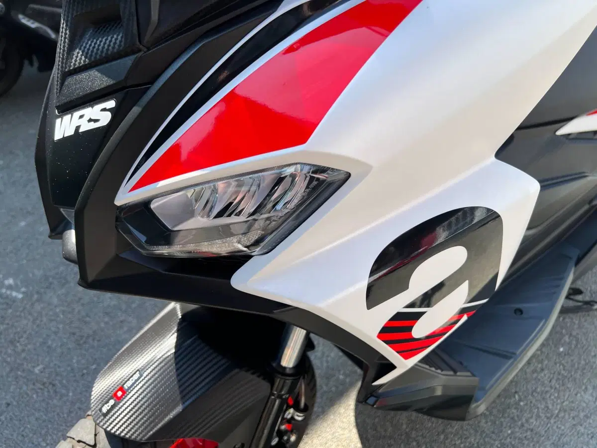 Aprilia SR GT 200 Sport (2025 - 26) (7)