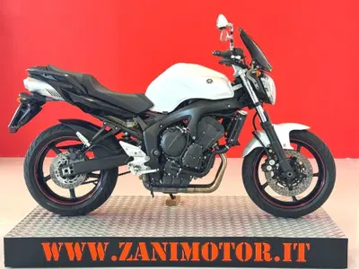 Yamaha FZ6 S2 (2007 - 11) usata