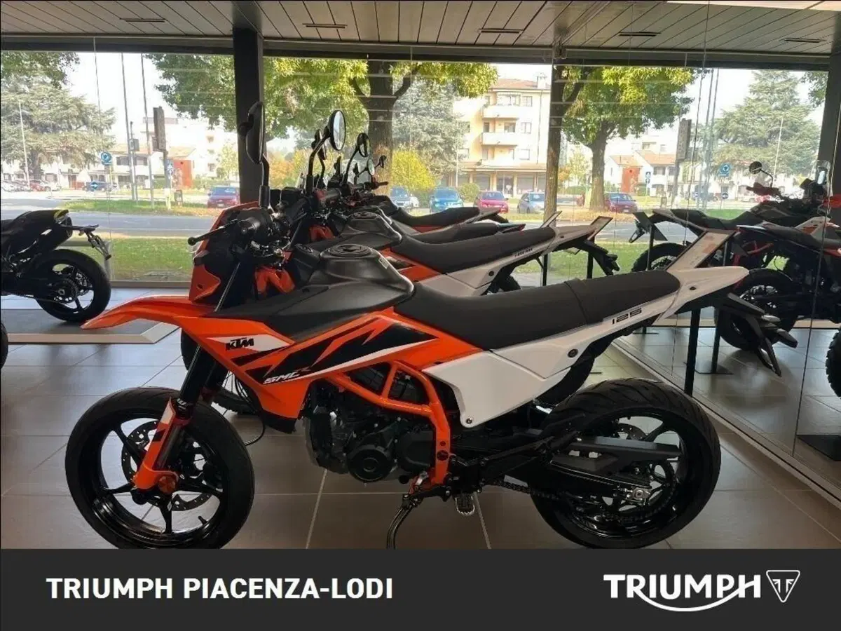 KTM 125 SMC R (2025 - 26)