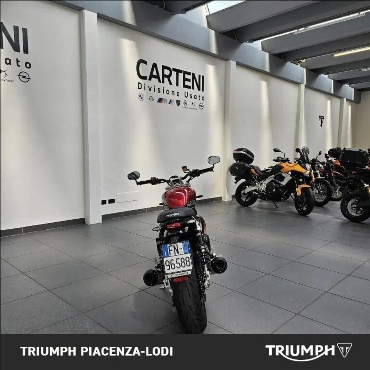 Triumph Speed Twin 1200 (2025 - 26) (7)