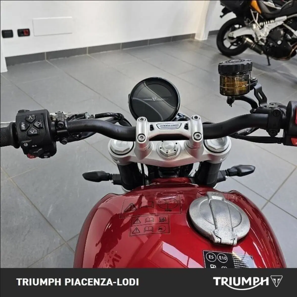 Triumph Speed Twin 1200 (2025 - 26) (8)