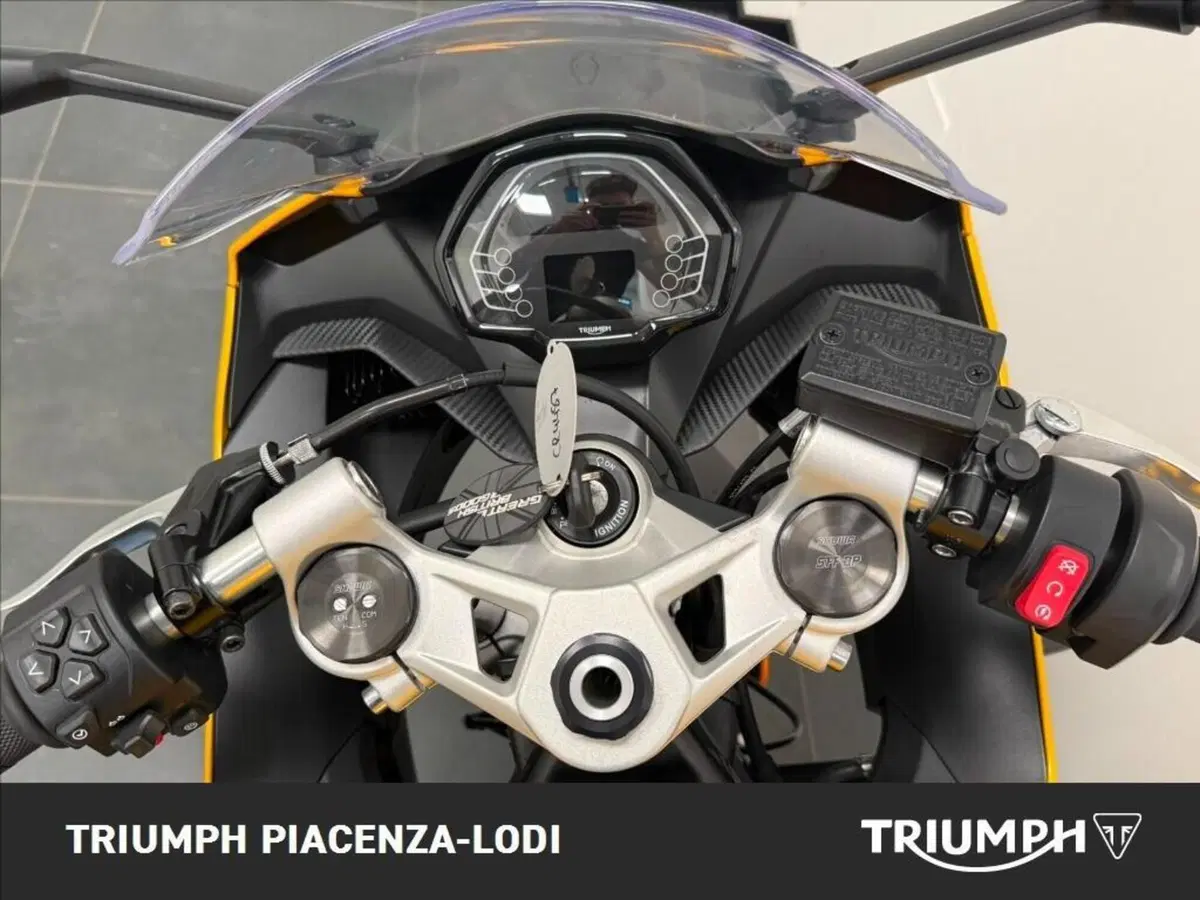 Triumph Daytona 660 (2024 - 26) (4)