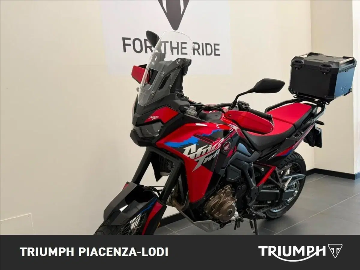 Honda Africa Twin CRF 1100L ES DCT (2024 - 26) (8)