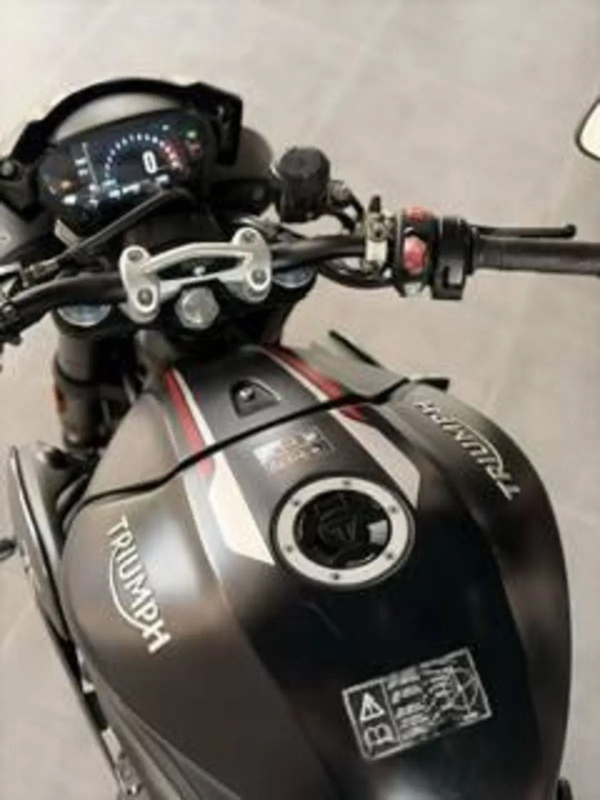 Triumph Speed Triple 1050 S (2018 - 20) (7)