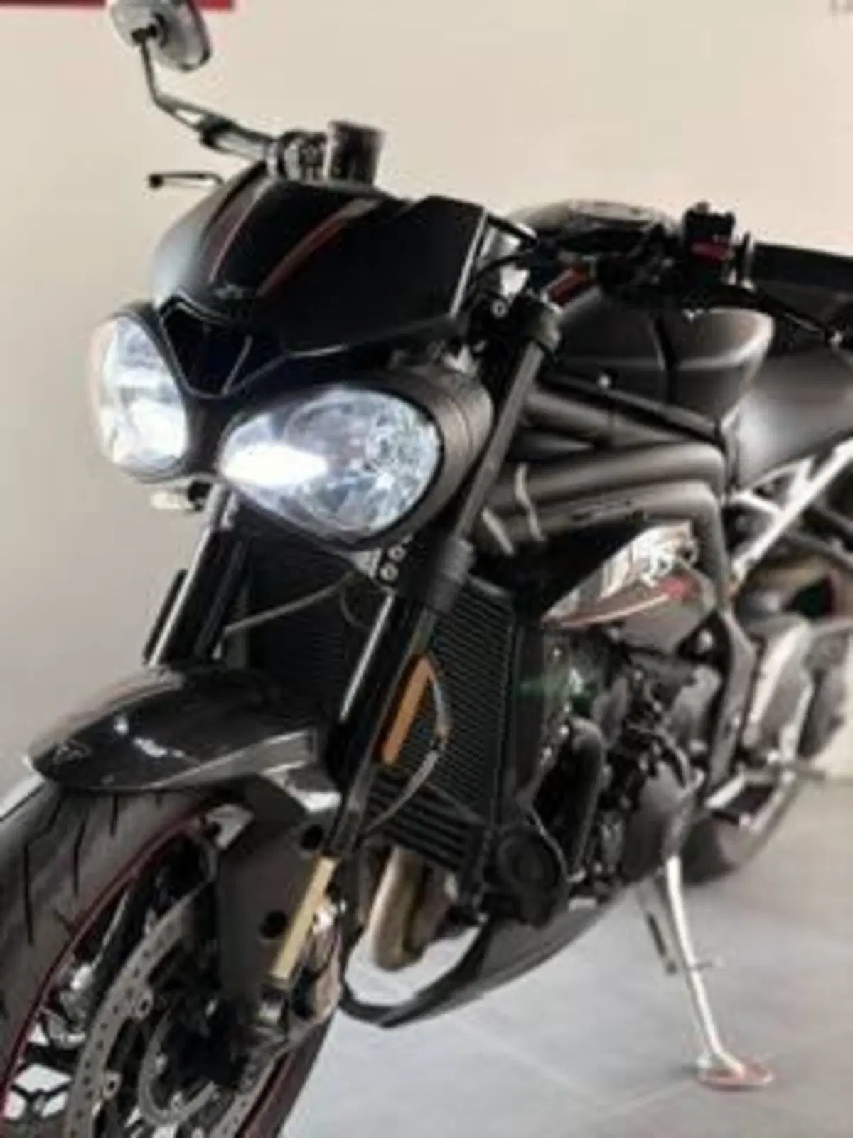 Triumph Speed Triple 1050 S (2018 - 20) (9)