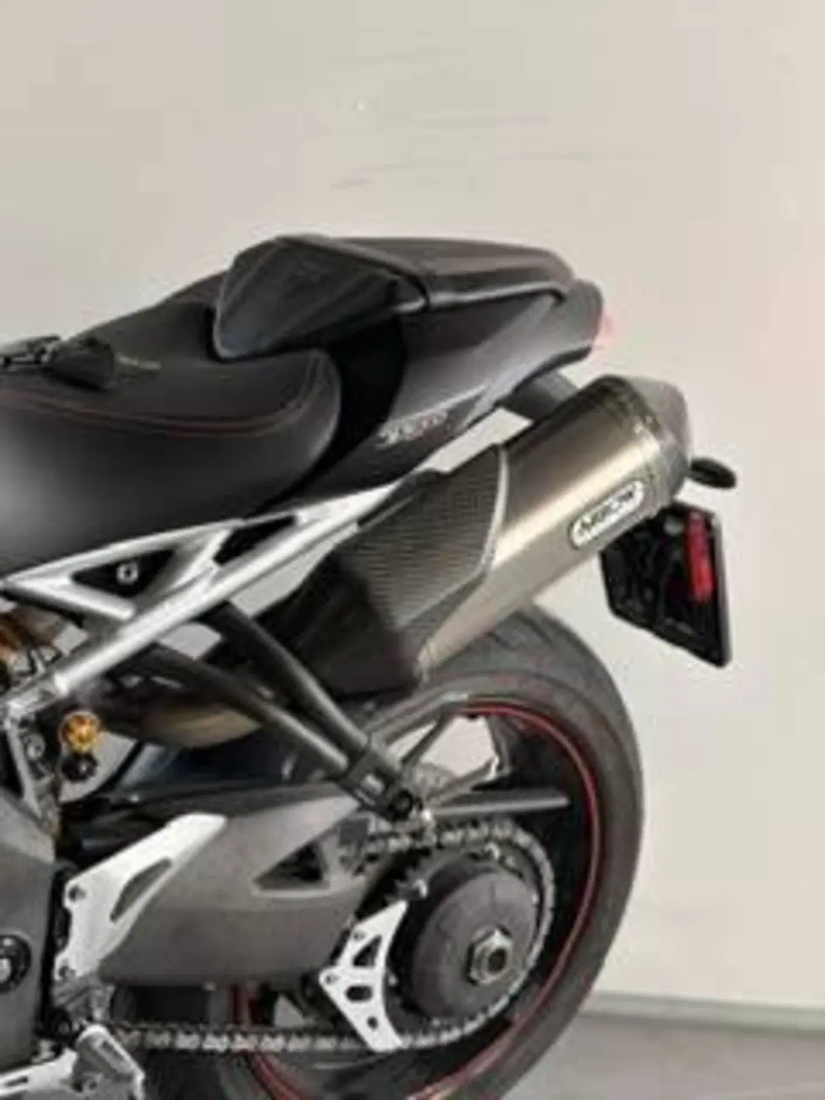 Triumph Speed Triple 1050 S (2018 - 20) (10)