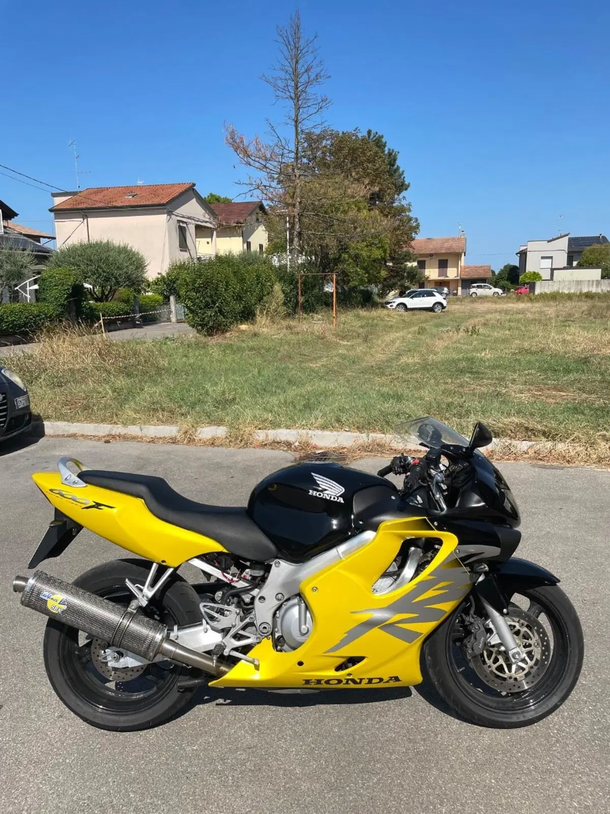 Honda CBR 600 F (1999 - 00) (8)
