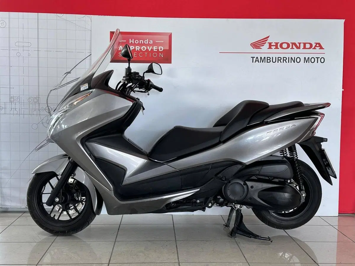 Honda Forza 300 ABS (2013 - 17) (2)