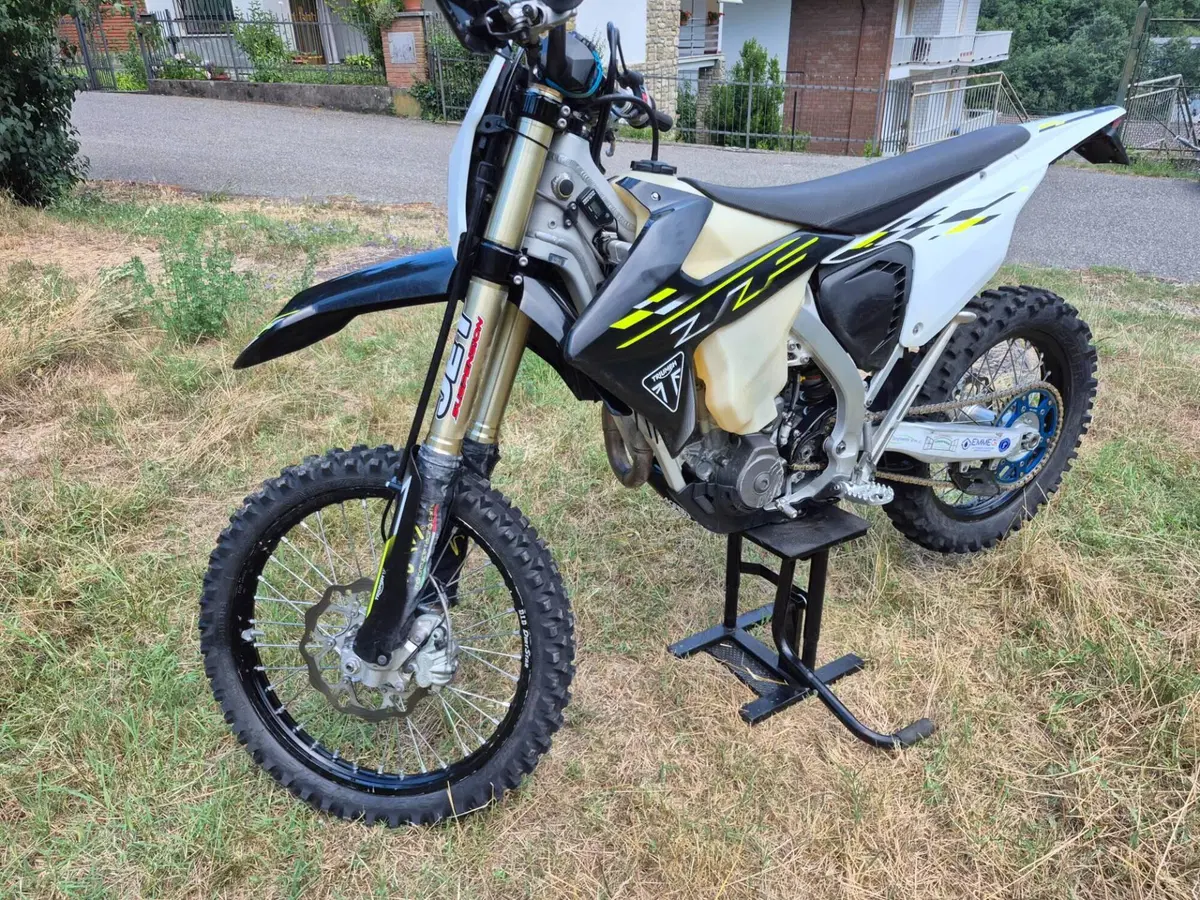 Triumph TF 250-E (2026) (6)