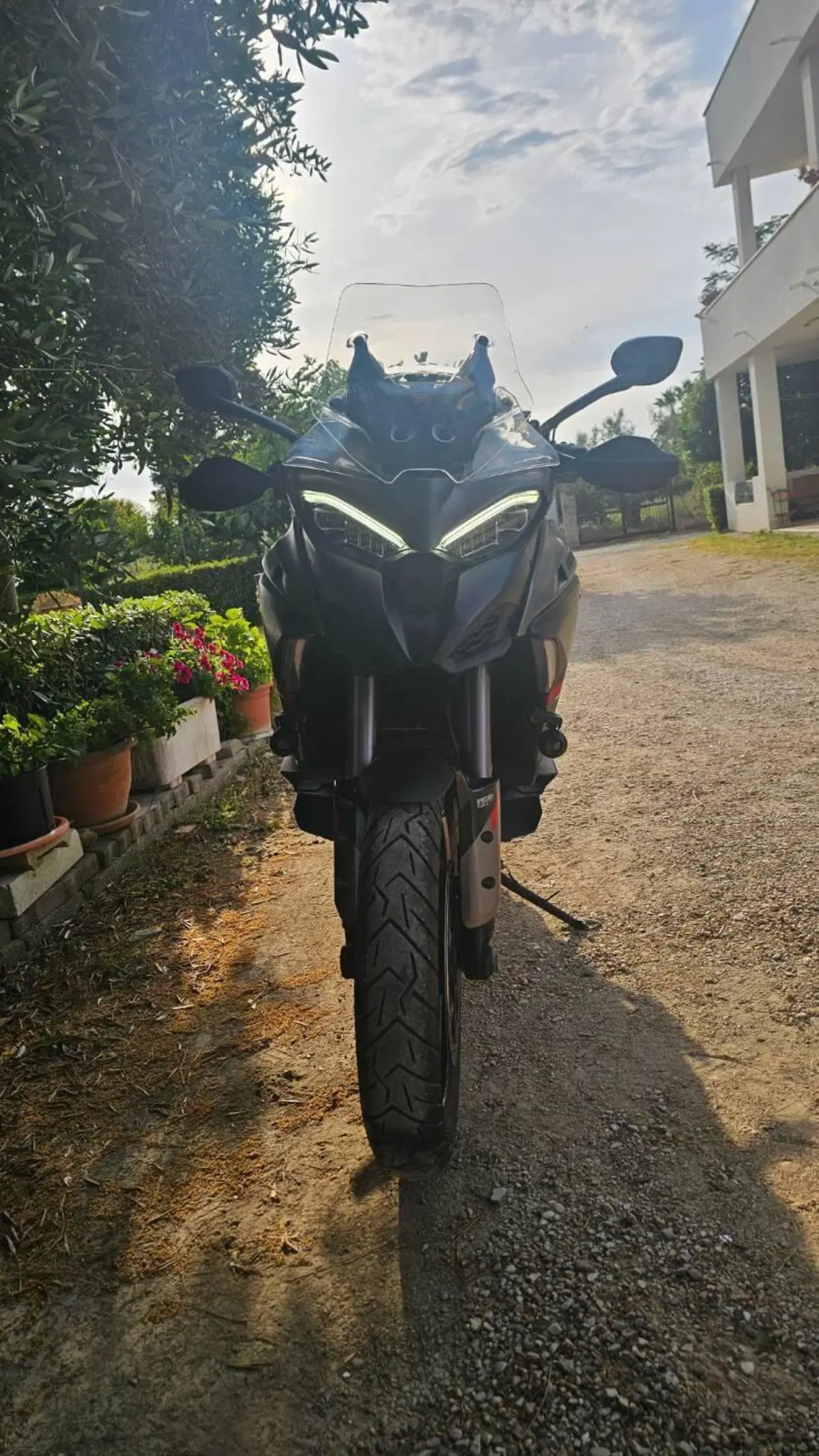 Ducati Multistrada V4 S Grand Tour (2024) (7)