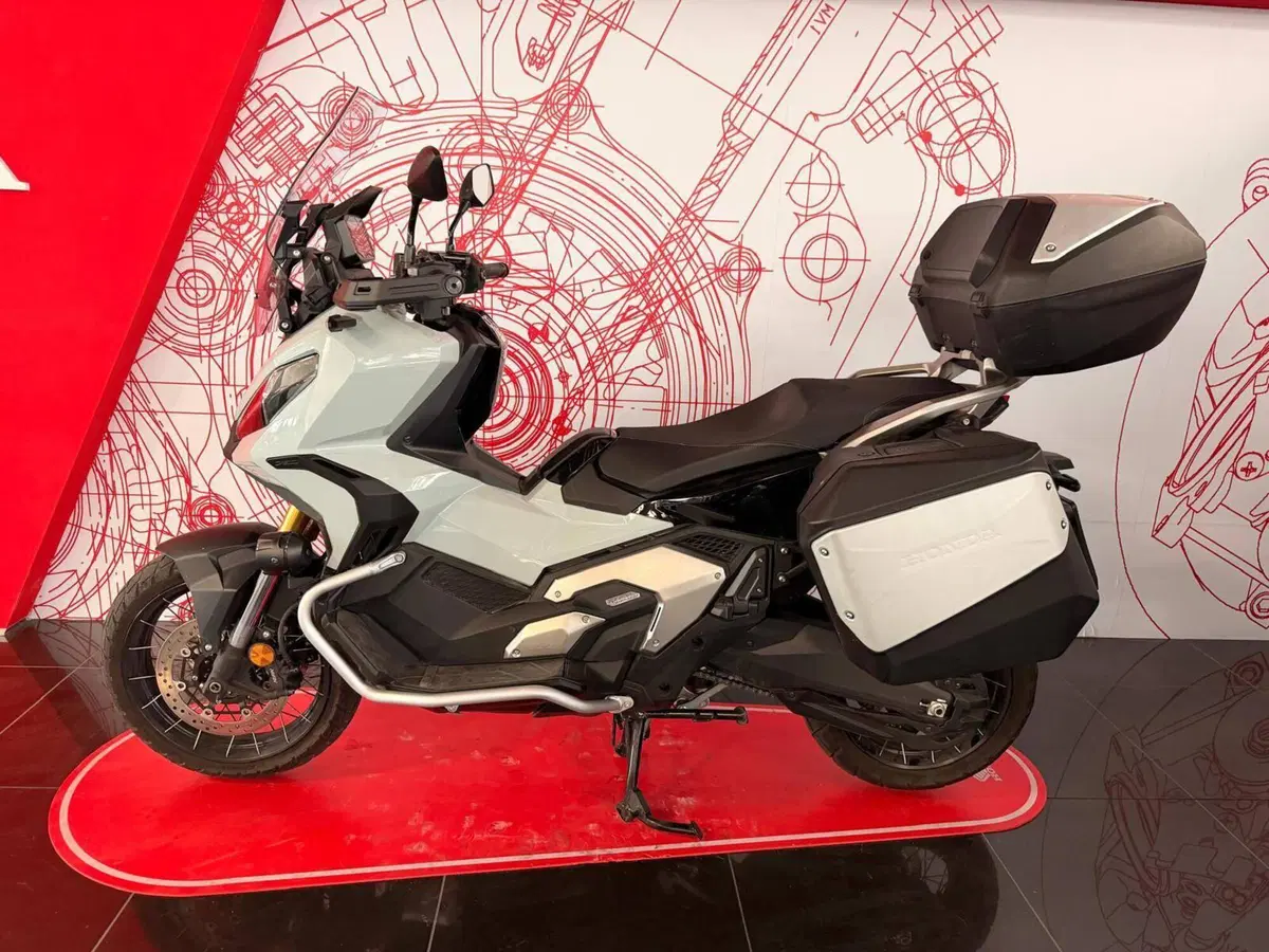 Honda X-ADV 750 DCT Travel (2021 - 24) (6)