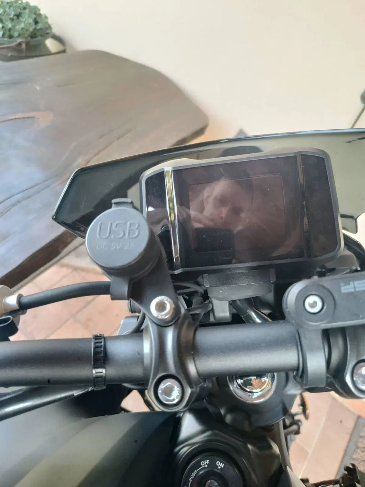 Yamaha MT-09 SP (2021 - 23) (3)
