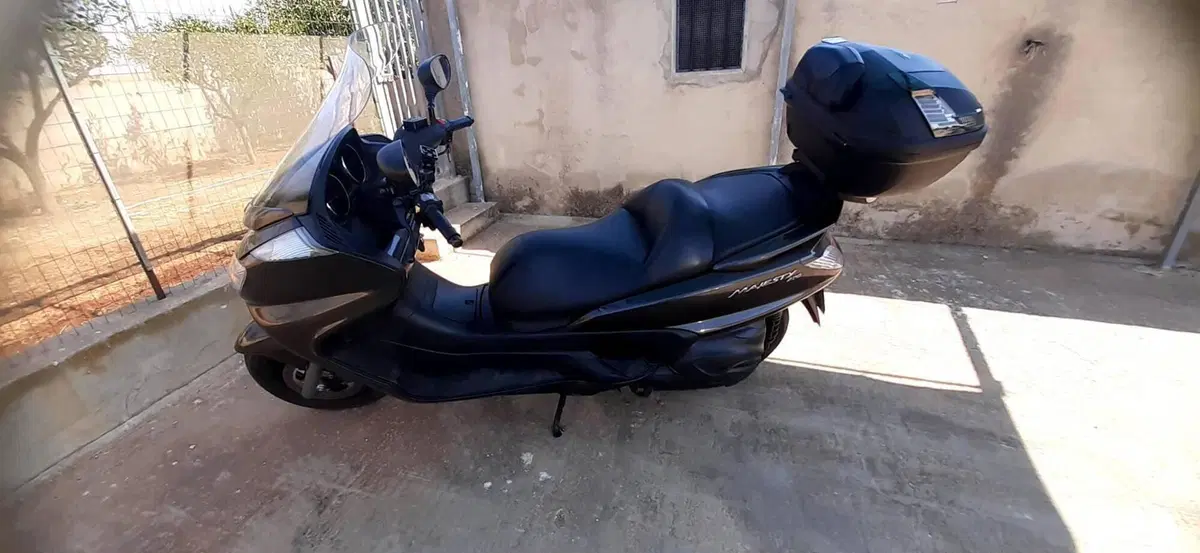 Yamaha Majesty 400 (2004 - 08) (3)