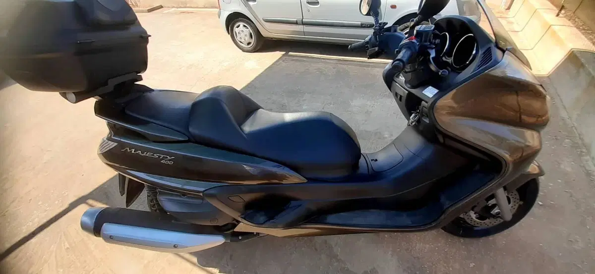 Yamaha Majesty 400 (2004 - 08) (4)