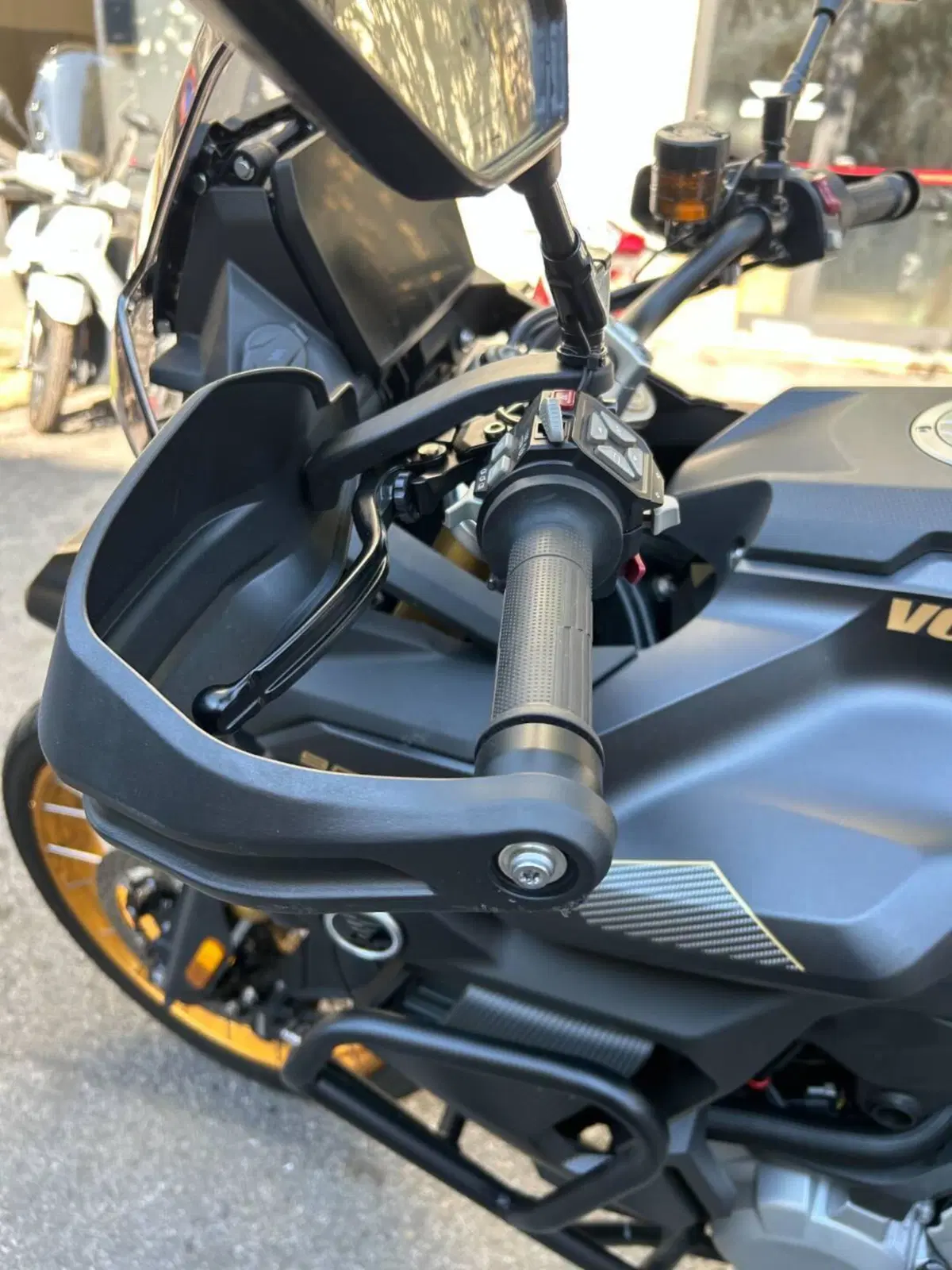 Voge Valico 900DSX (2024 - 26) (5)