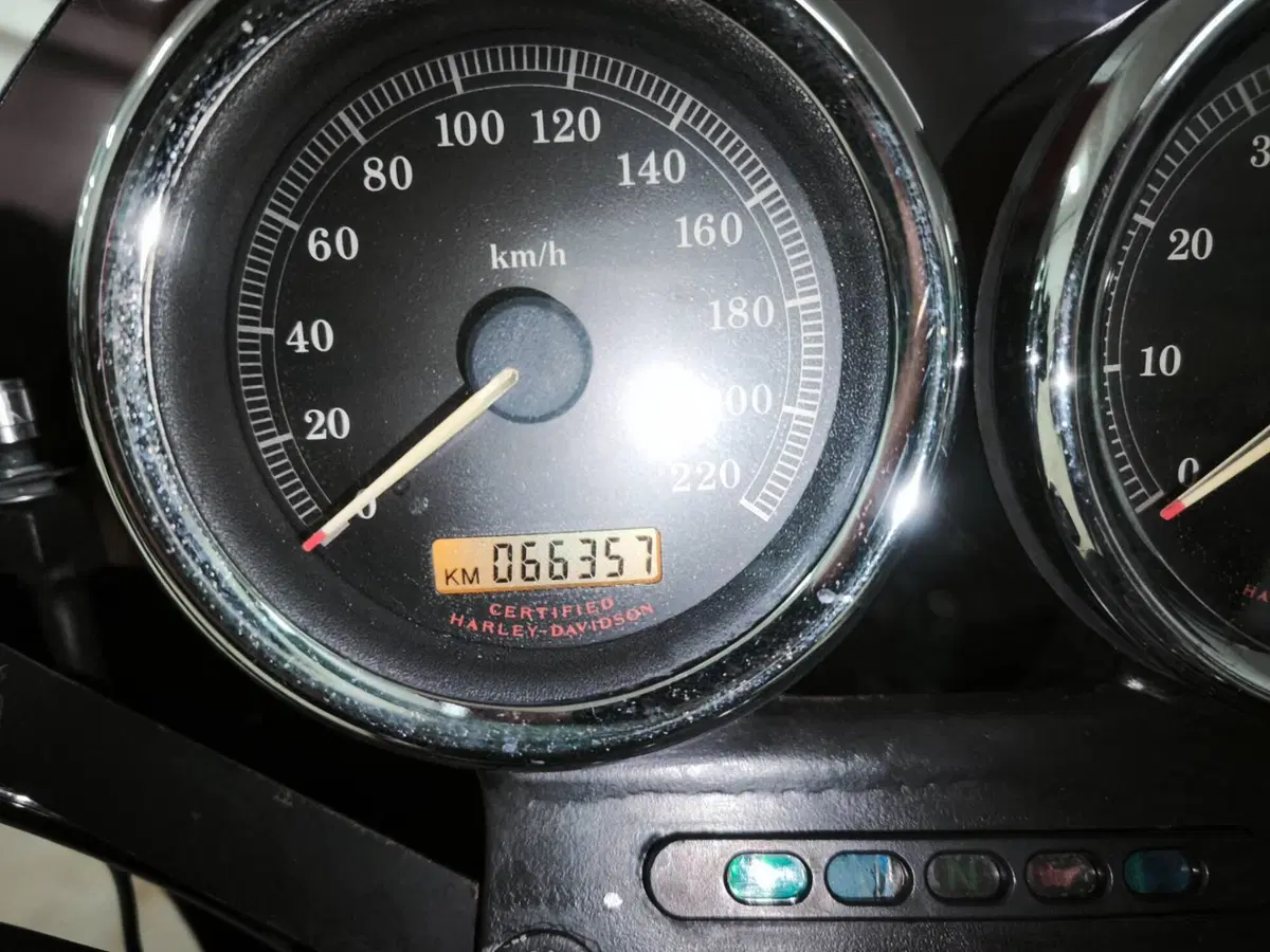 Harley-Davidson 1450 Super Glide Sport (2004 - 05) - FXDXI (5)
