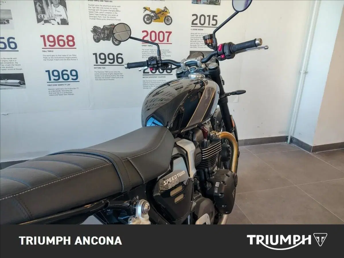 Triumph Speed Twin 900 (2025 - 26) (4)