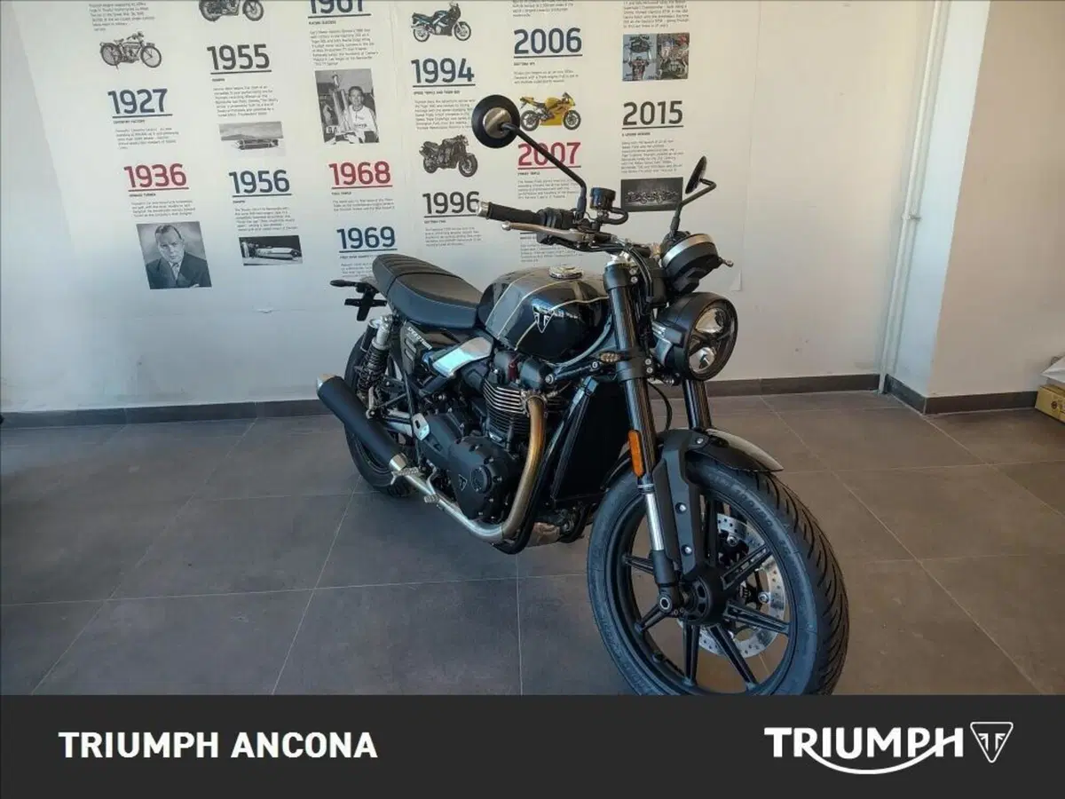 Triumph Speed Twin 900 (2025 - 26) (8)